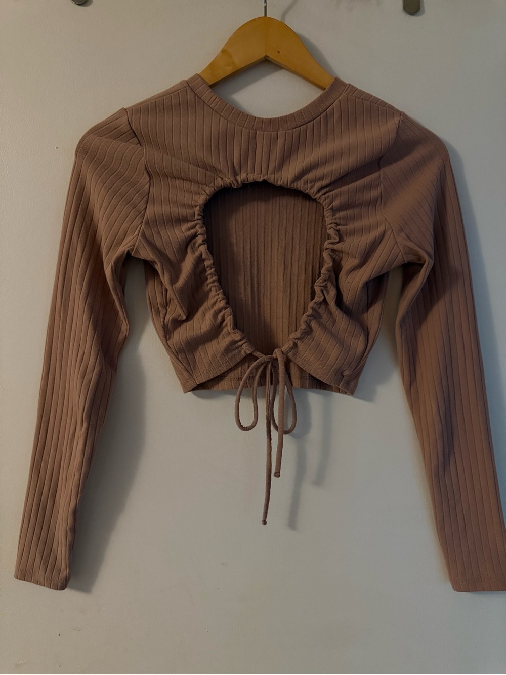 Garage NÜE Ribbed Open-Back Long Sleeve Crop Top — Size S